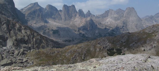 Day Hiking the Cirque of Towers Overlook