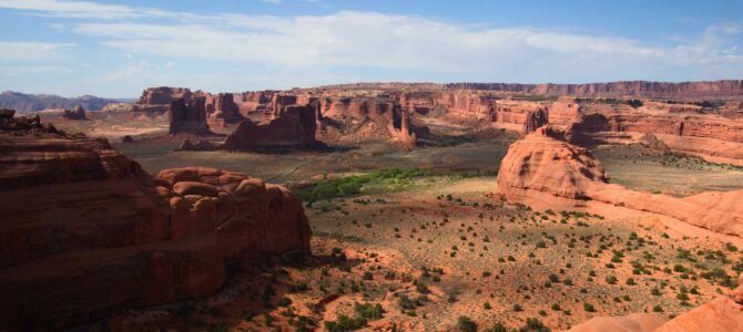 Courthouse Wash to Forget-Me-Not Canyon