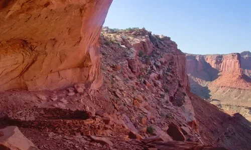 Visiting False Kiva (after the Closure) Visiting False Kiva (after the Closure)